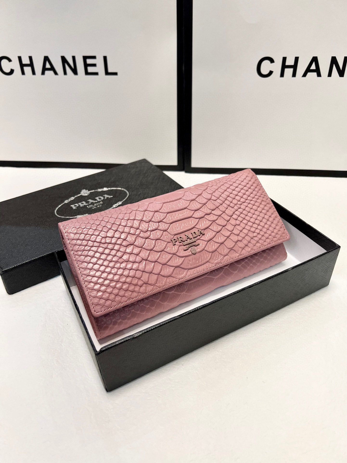 PRADA BAG-282