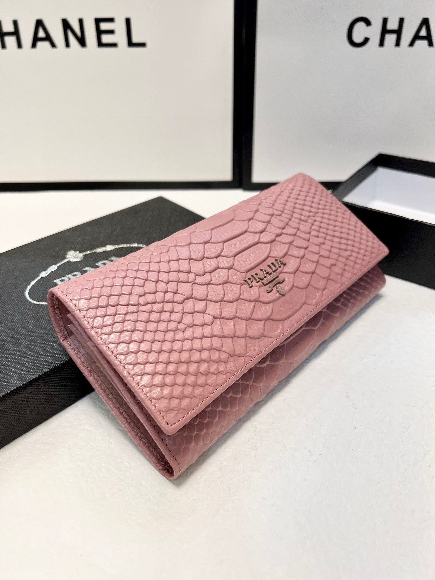 PRADA BAG-282