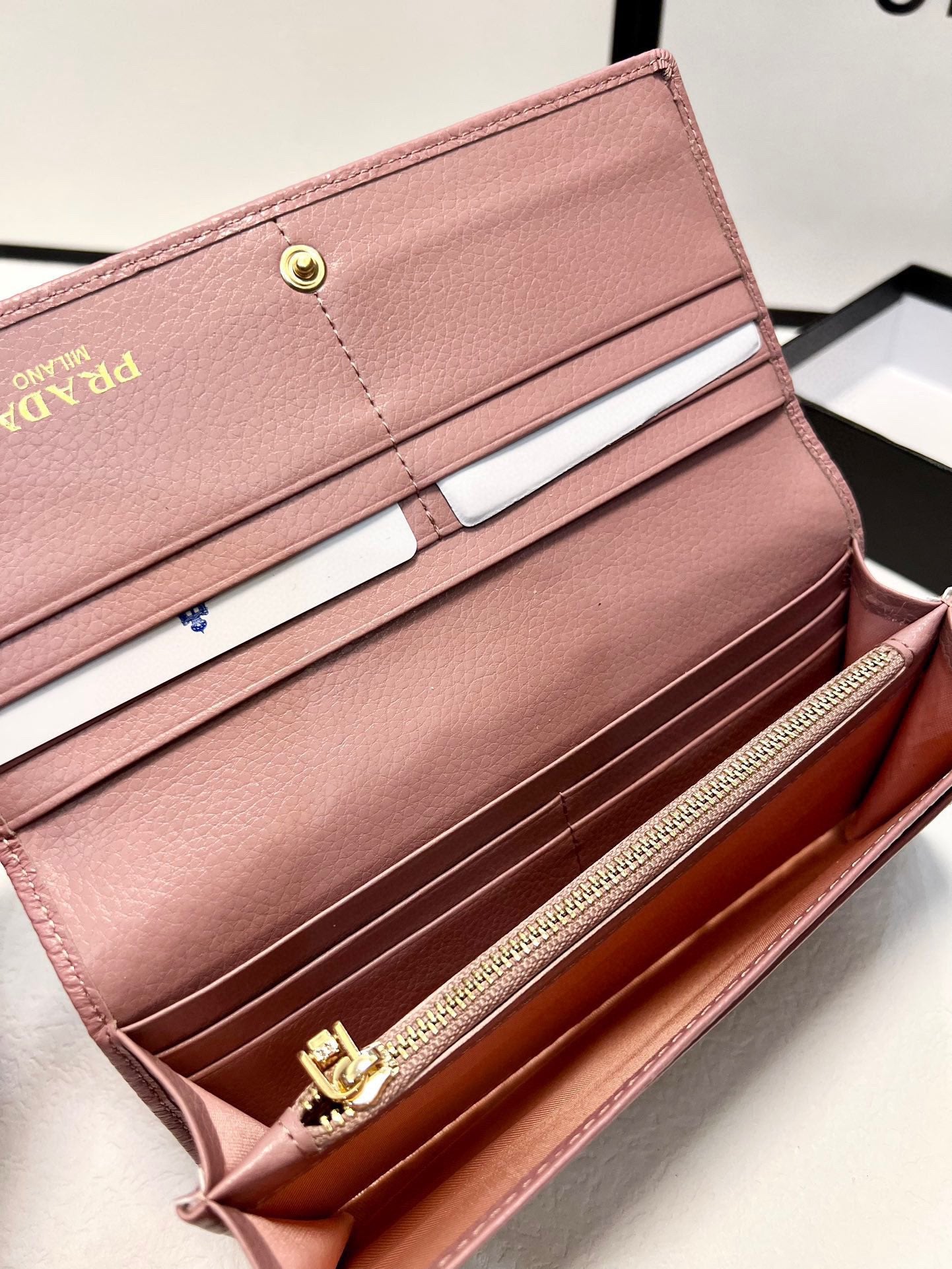 PRADA BAG-282
