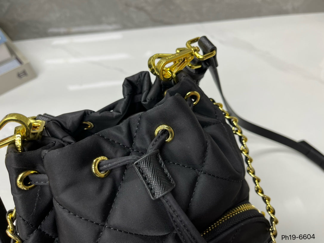 PRADA BAG-302