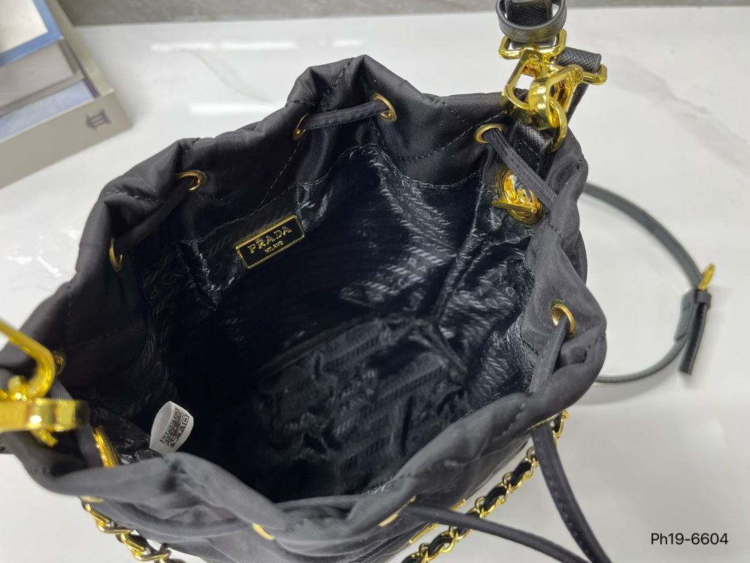 PRADA BAG-302