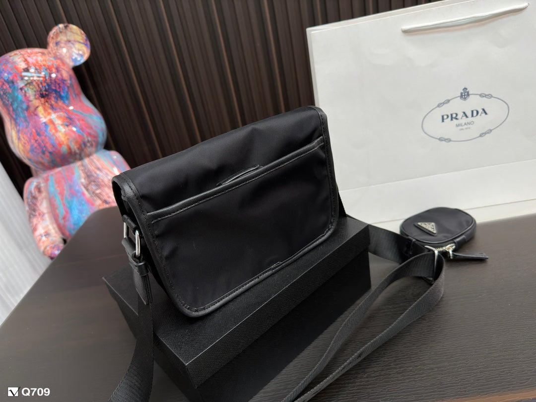 PRADA BAG-352