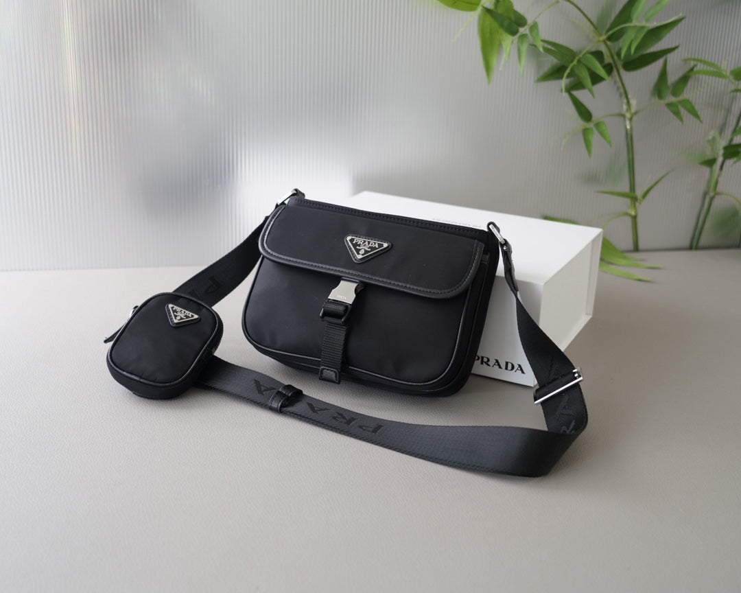 PRADA BAG-371