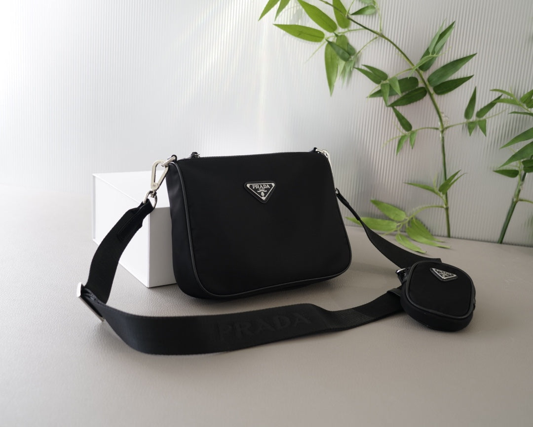 PRADA BAG-373