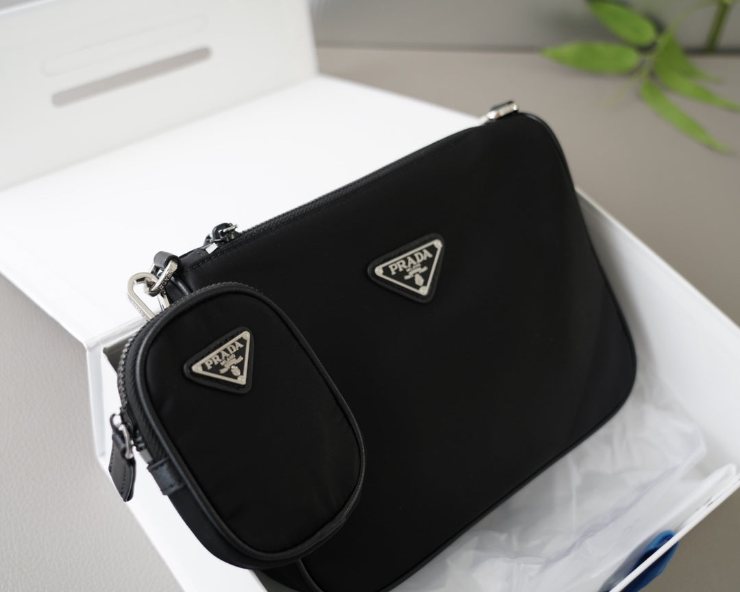 PRADA BAG-373