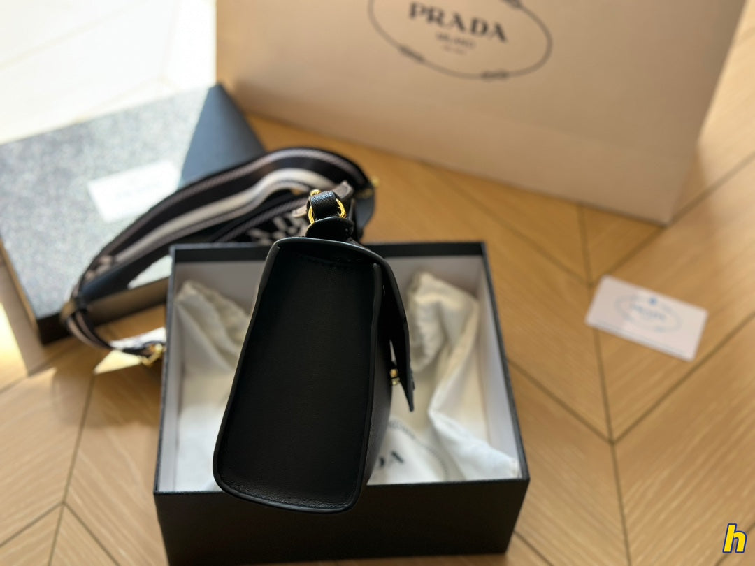 PRADA BAG-381