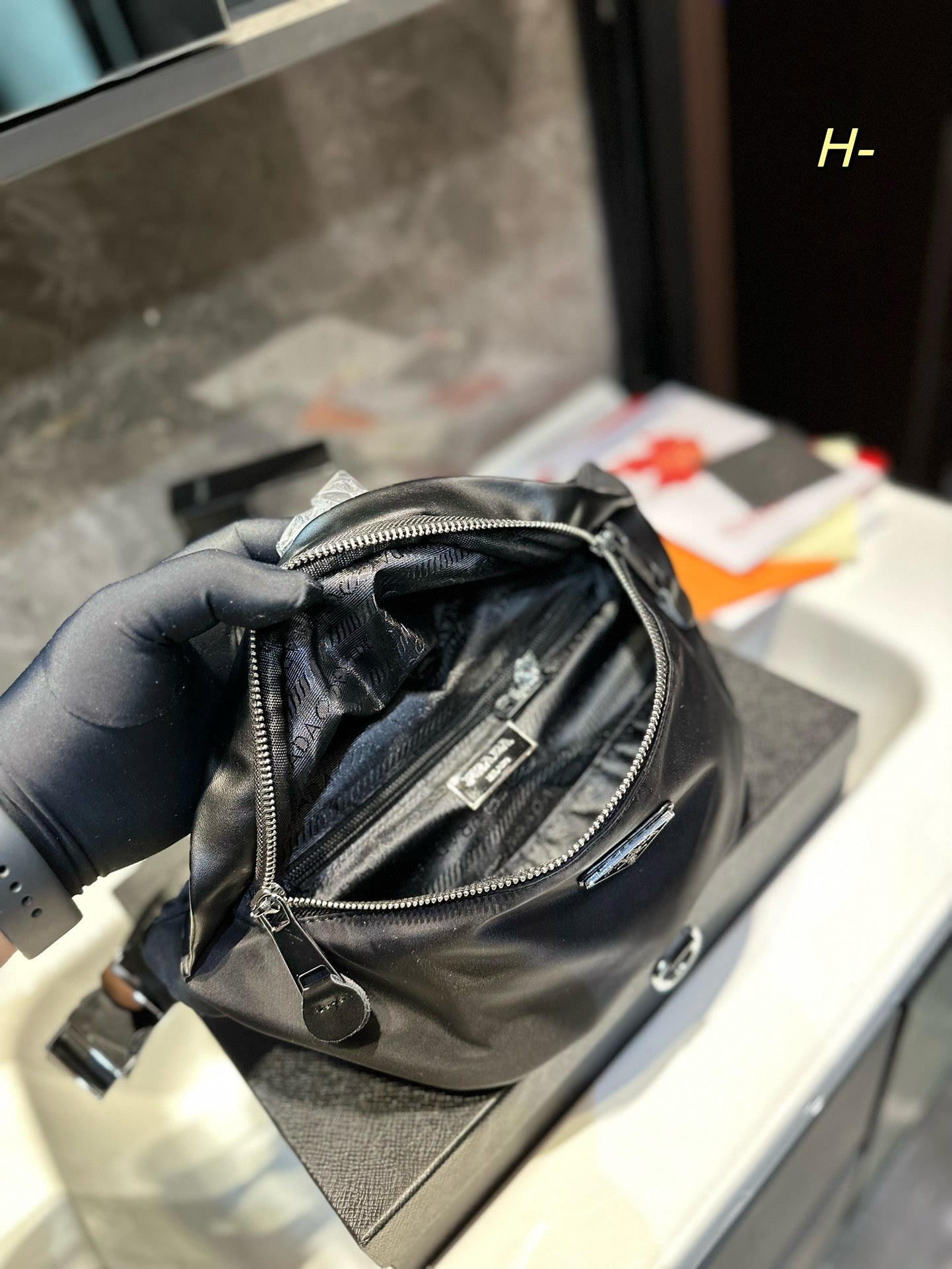 PRADA BAG-386
