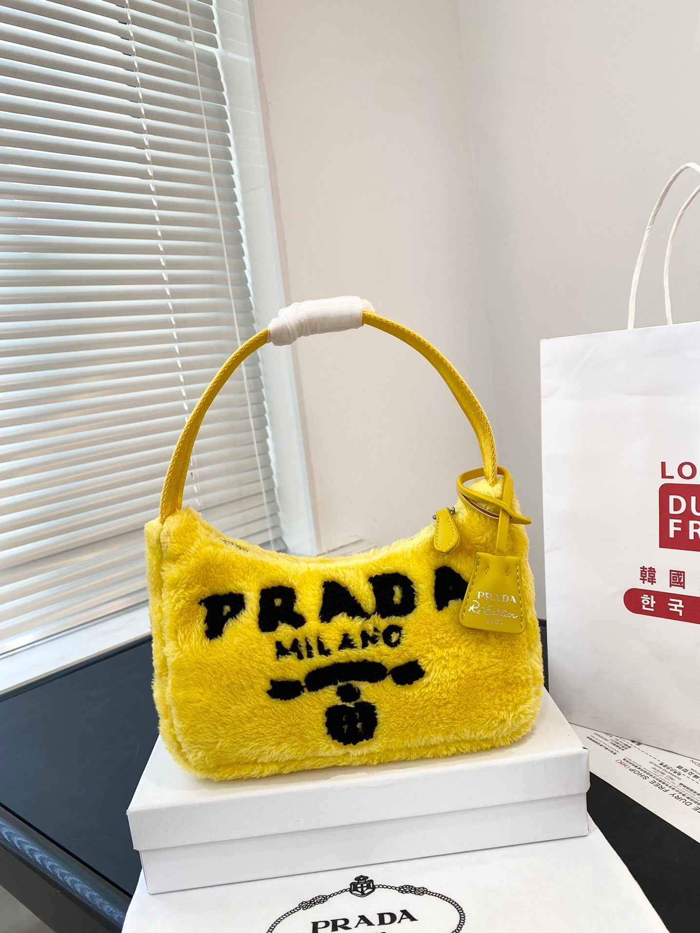 PRADA BAG-404