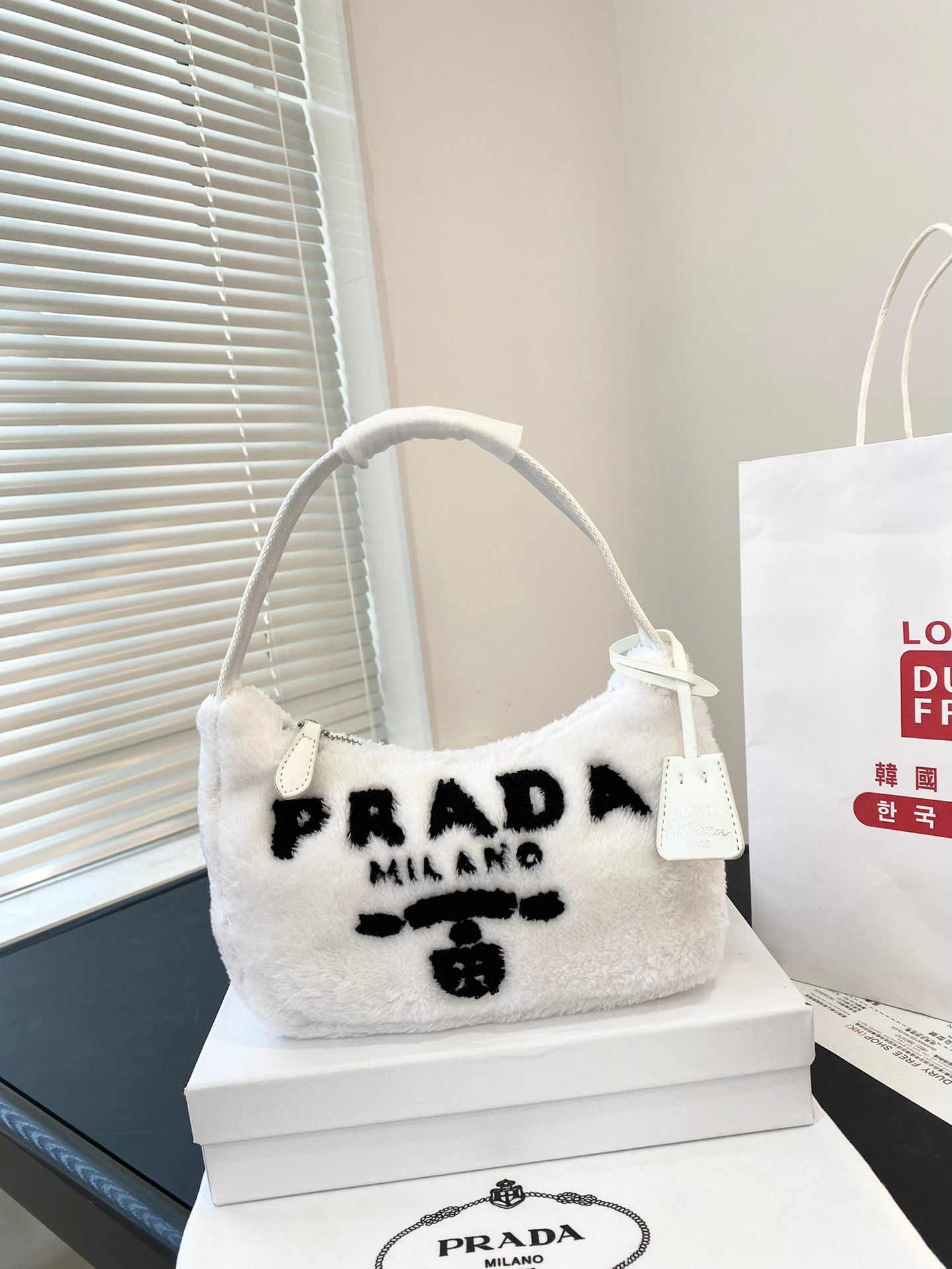 PRADA BAG-404