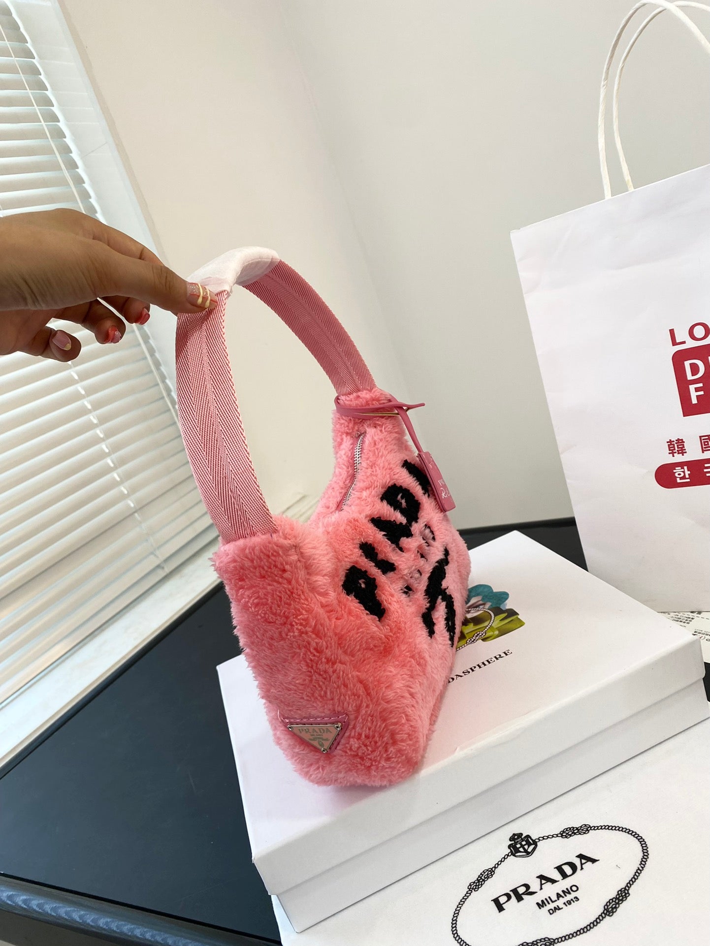 PRADA BAG-405
