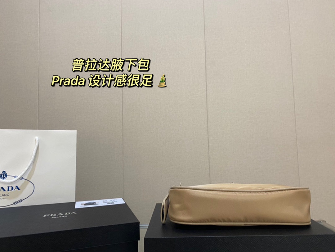 PRADA BAG-482