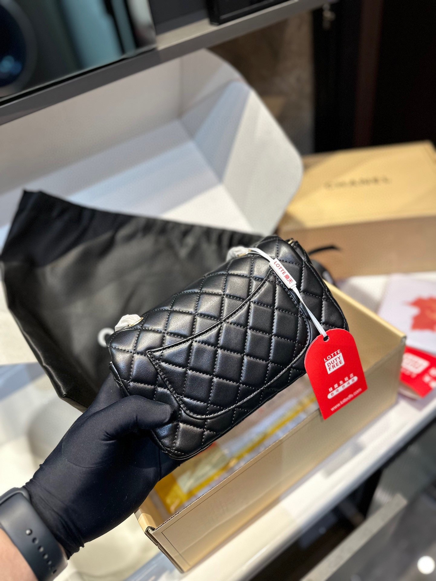 XNE-907