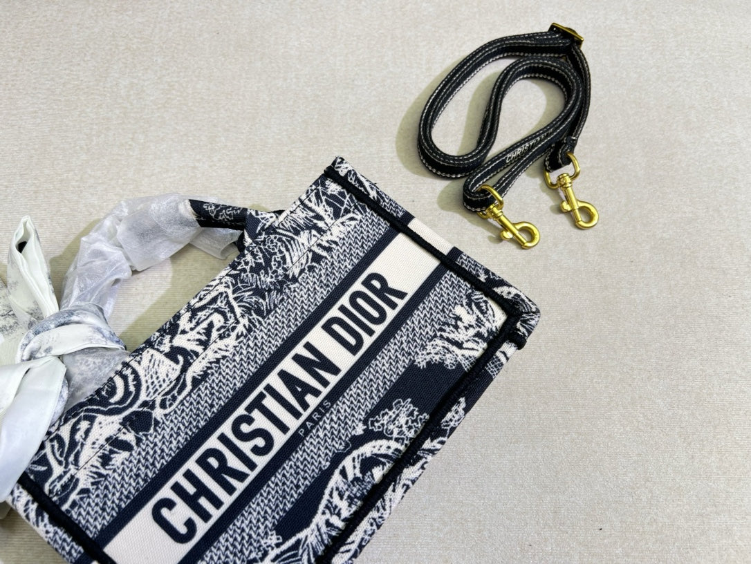 DIOR-456
