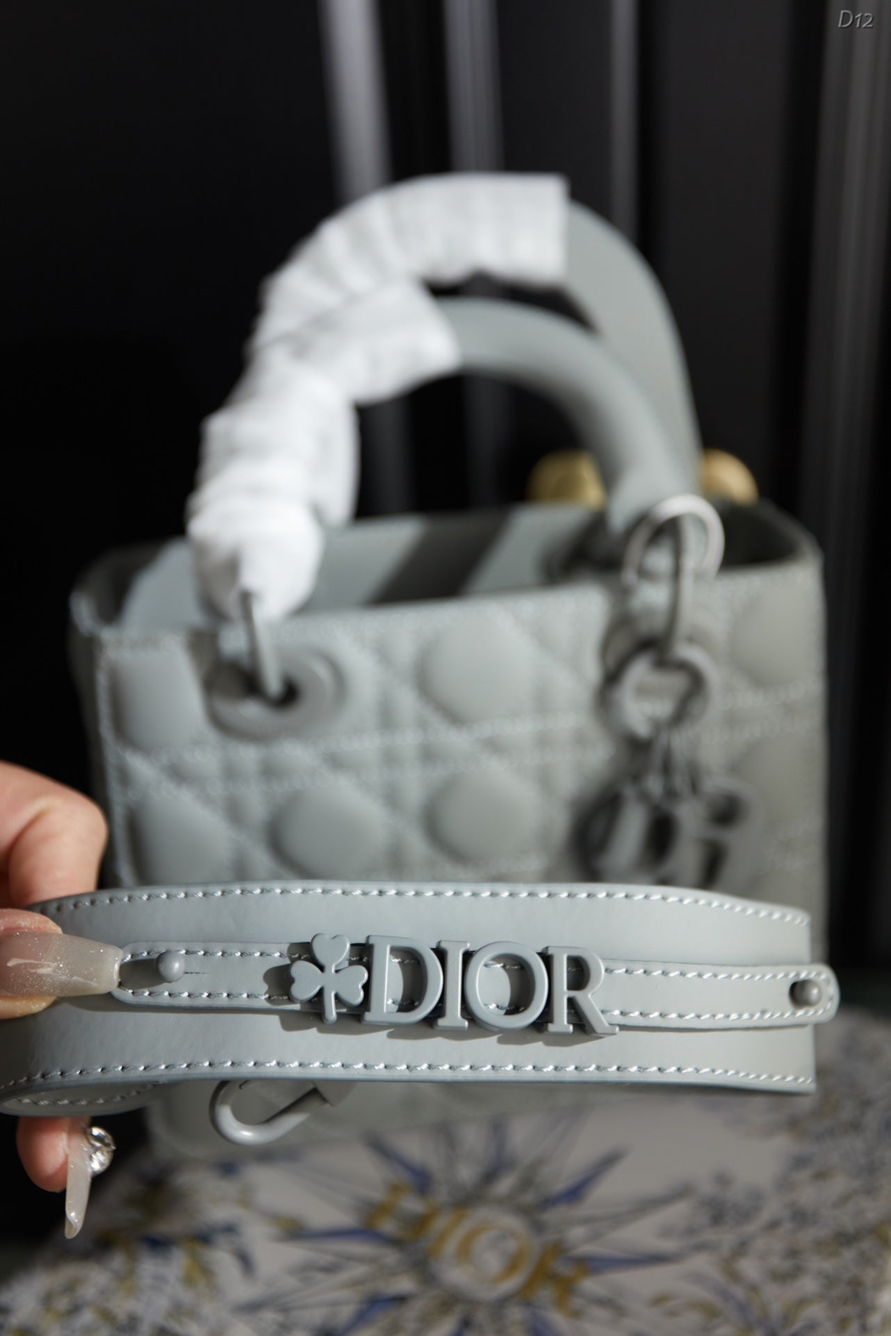 DIOR-580