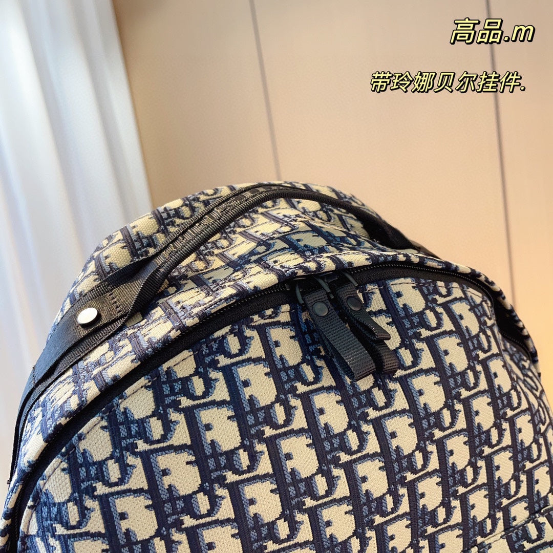 DIOR-636