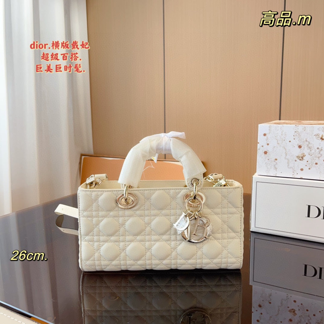 DIOR-640