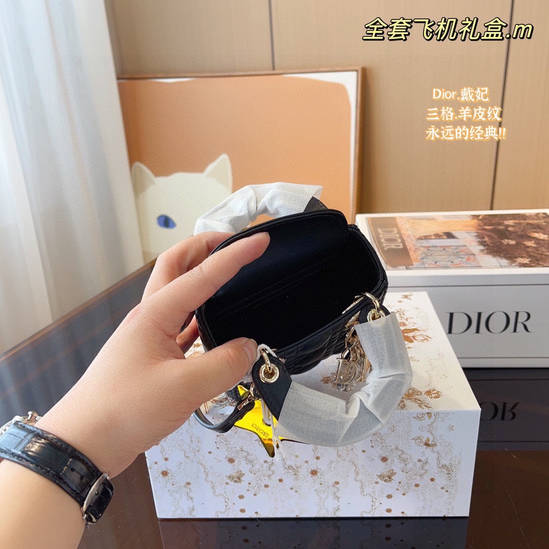 DIOR-553