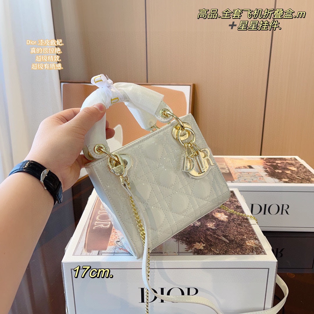 DIOR-642