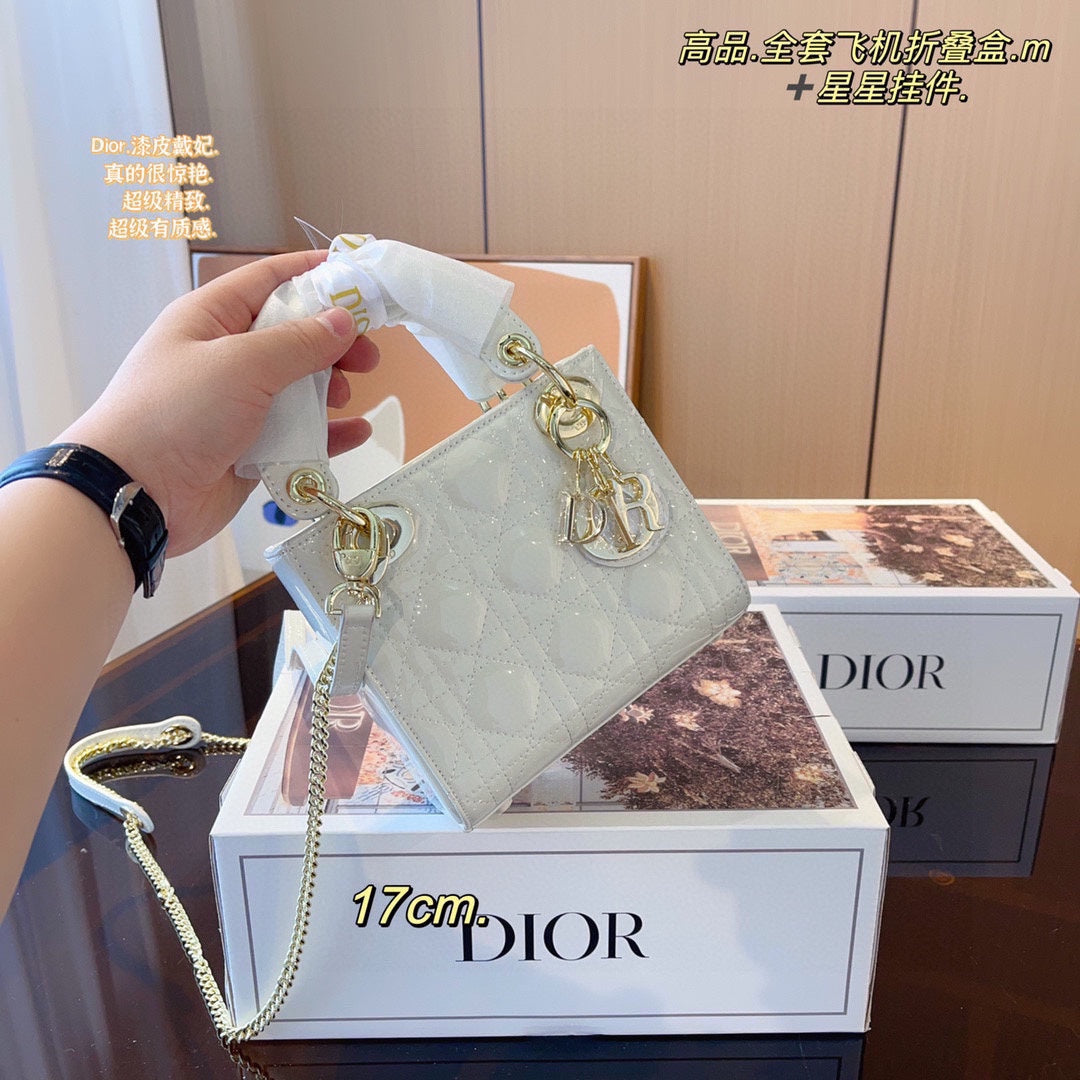 DIOR-642