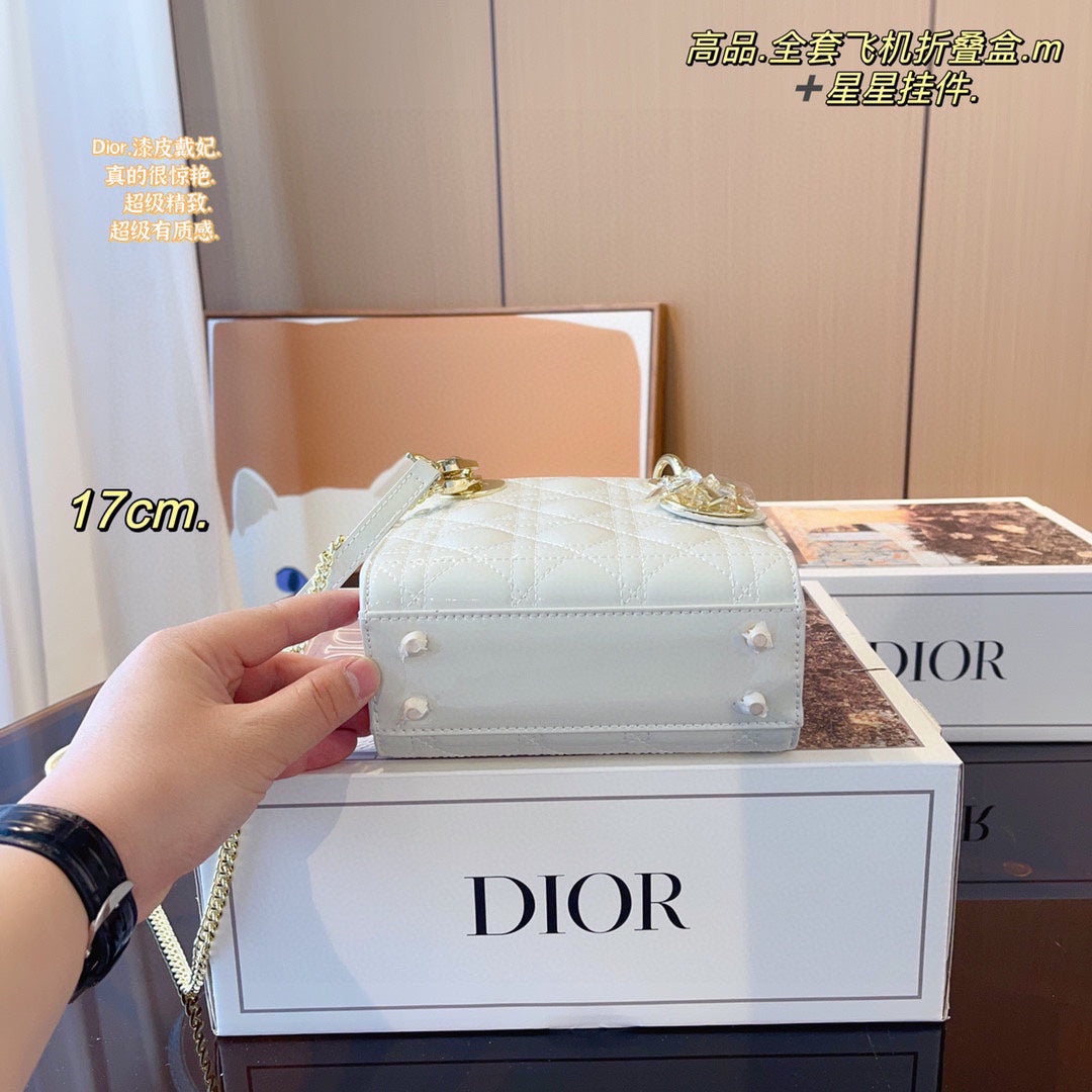 DIOR-642