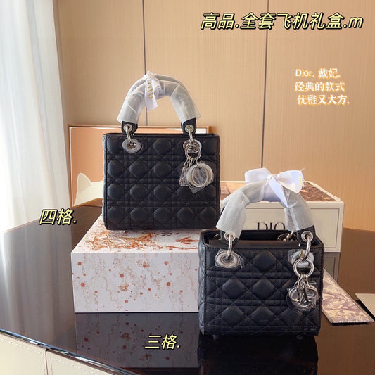 DIOR-633
