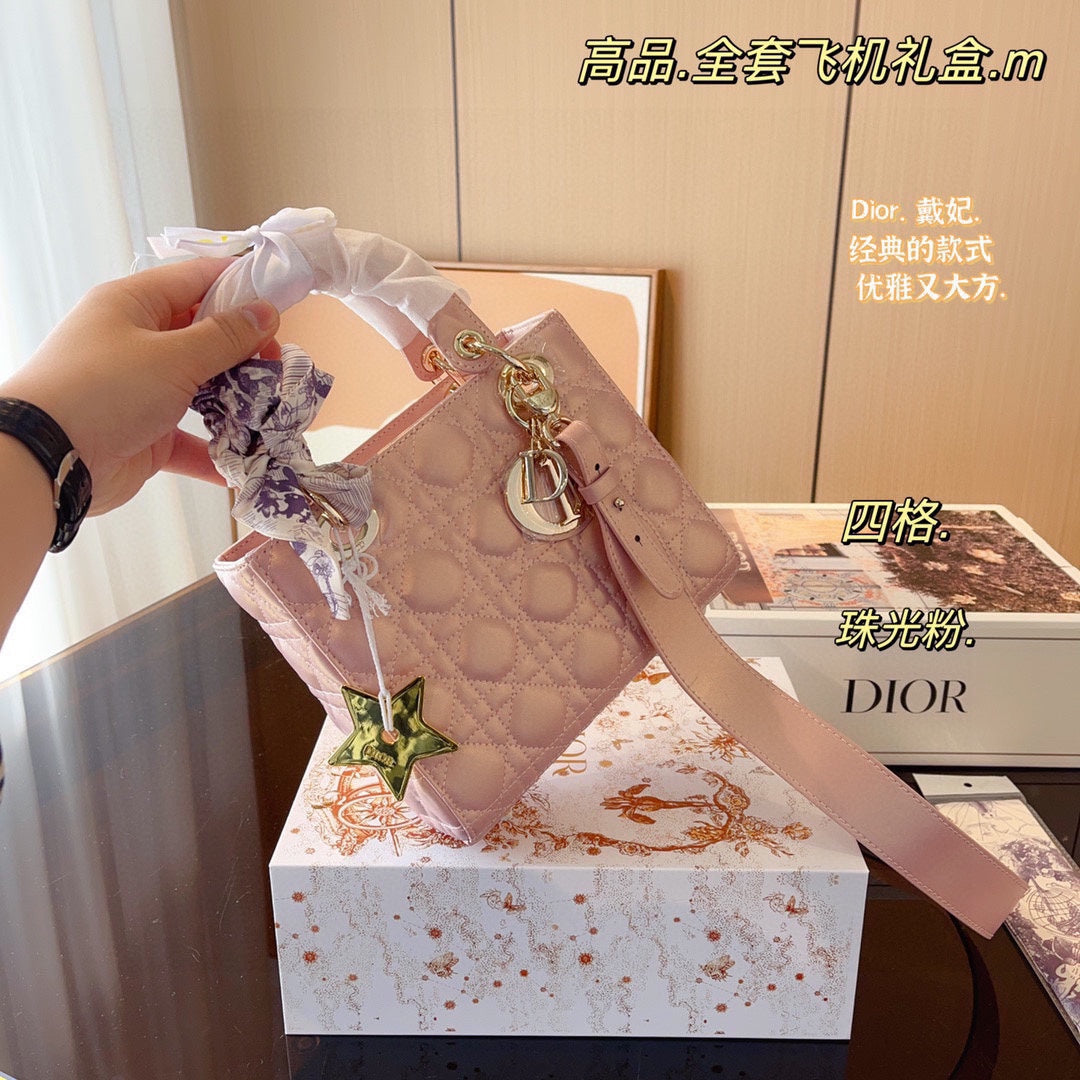 DIOR-633
