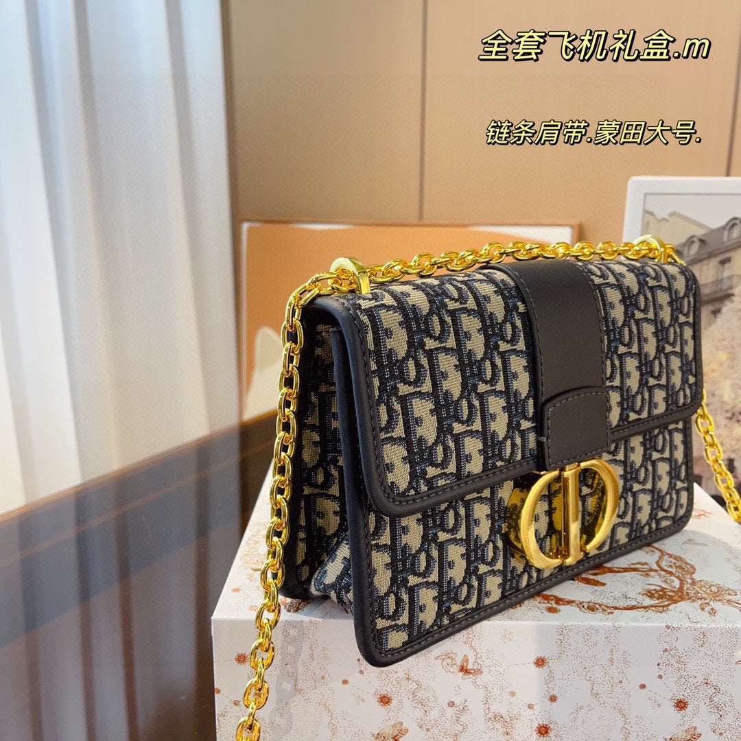 DIOR-558