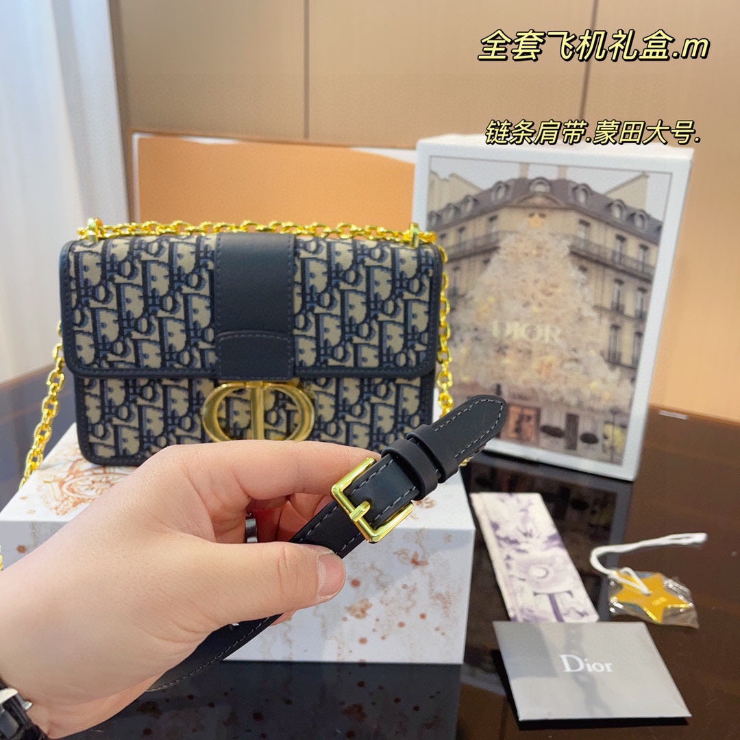 DIOR-558