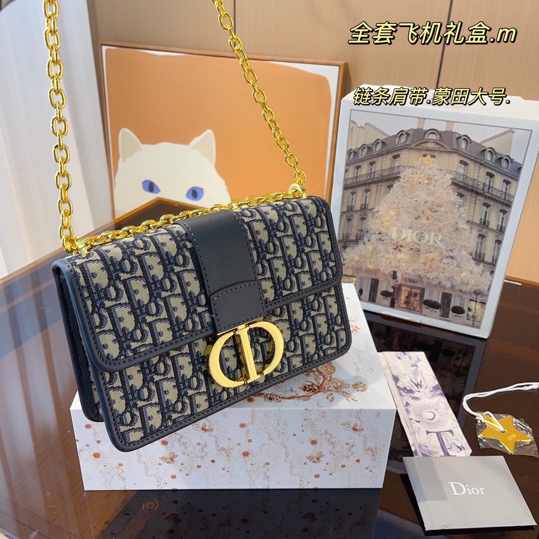 DIOR-558