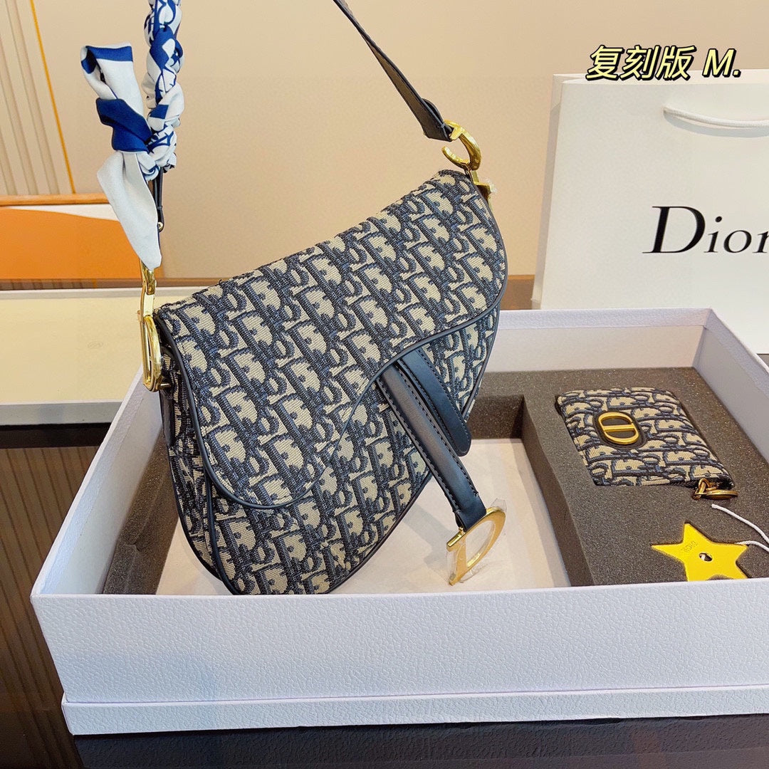 DIOR-646