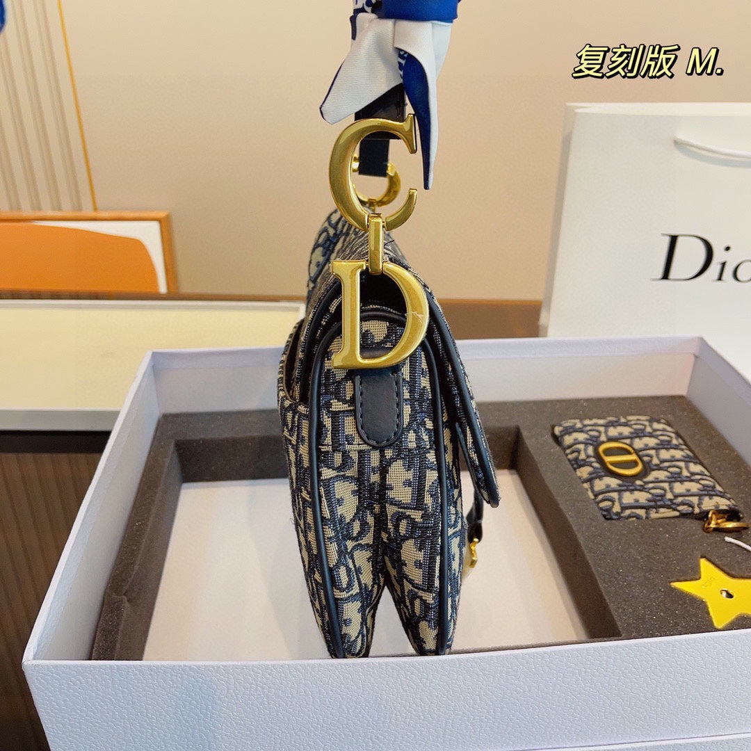 DIOR-646