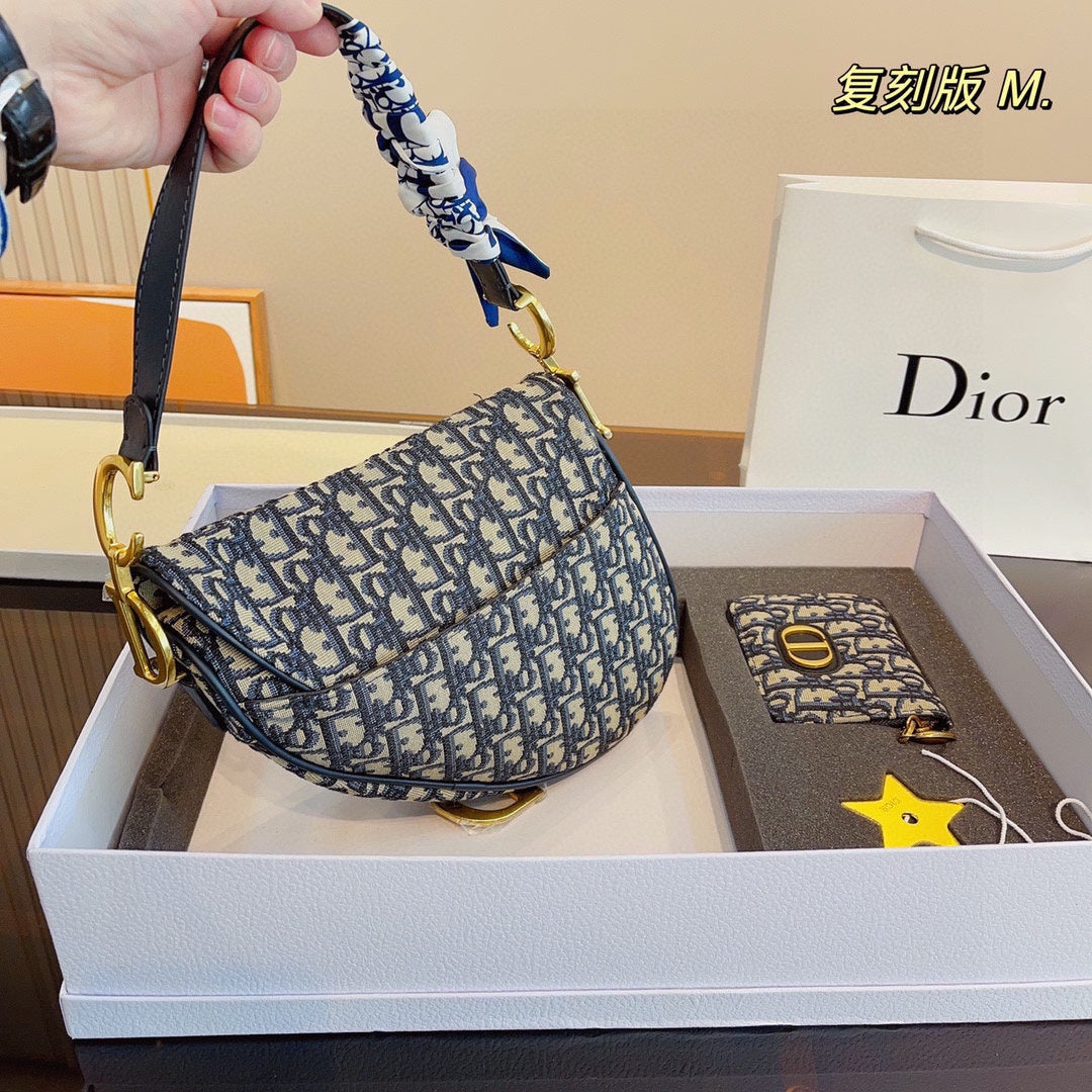DIOR-646
