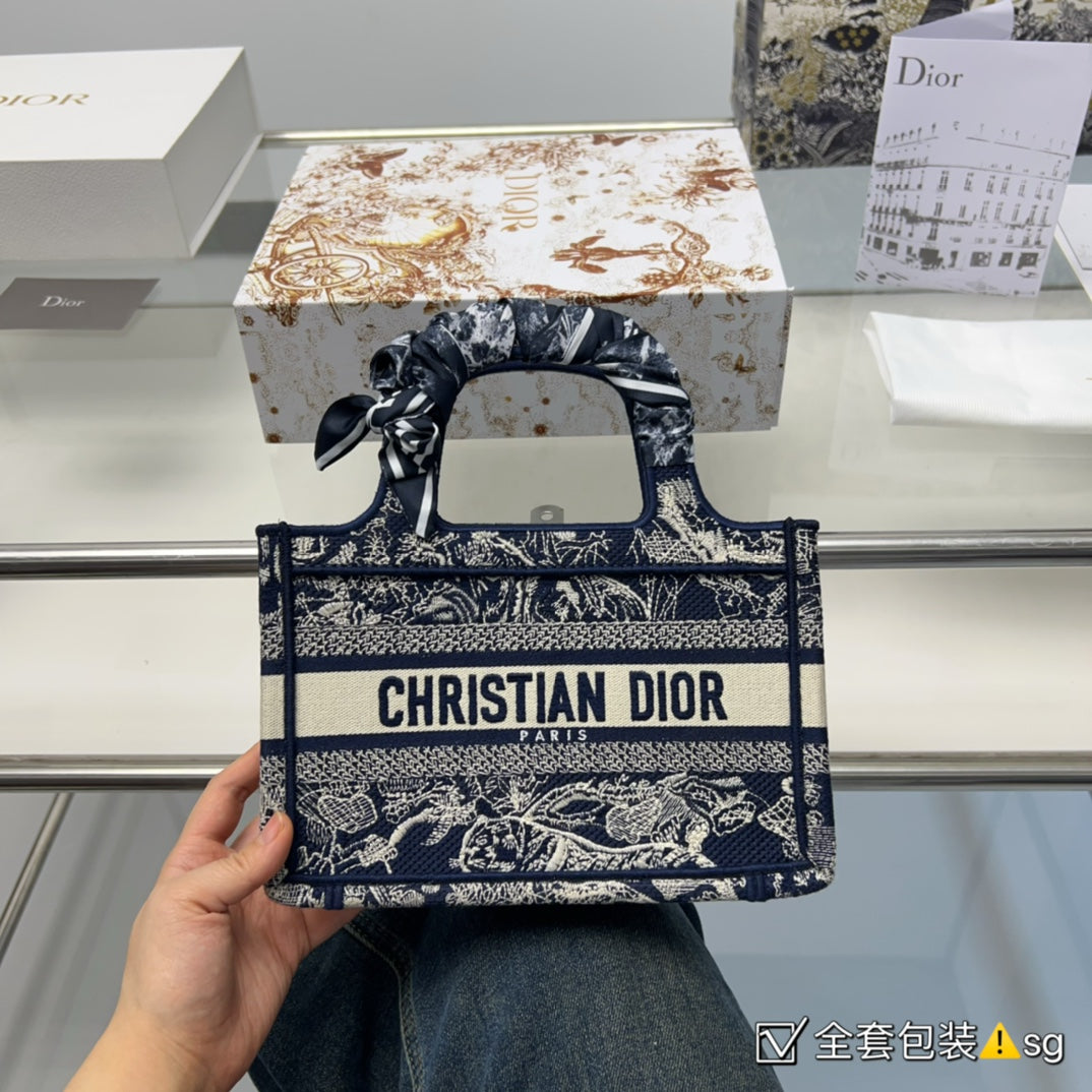 DIOR-469