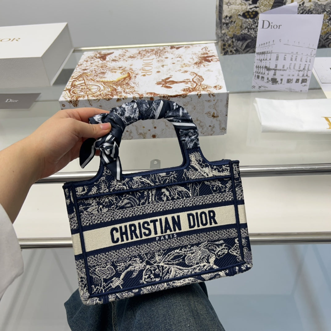 DIOR-469