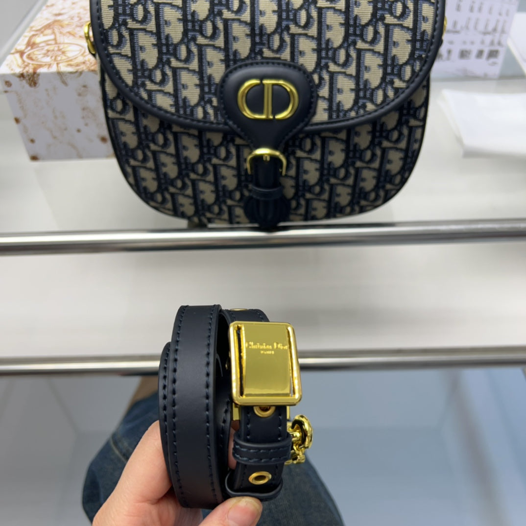 DIOR-535