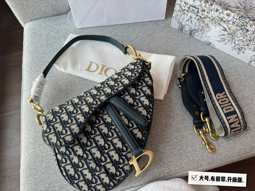 DIOR-607