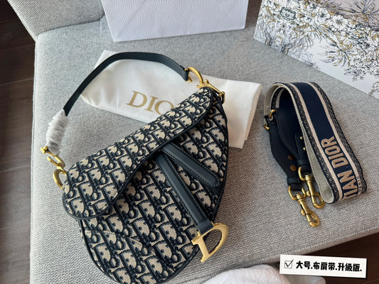 DIOR-607