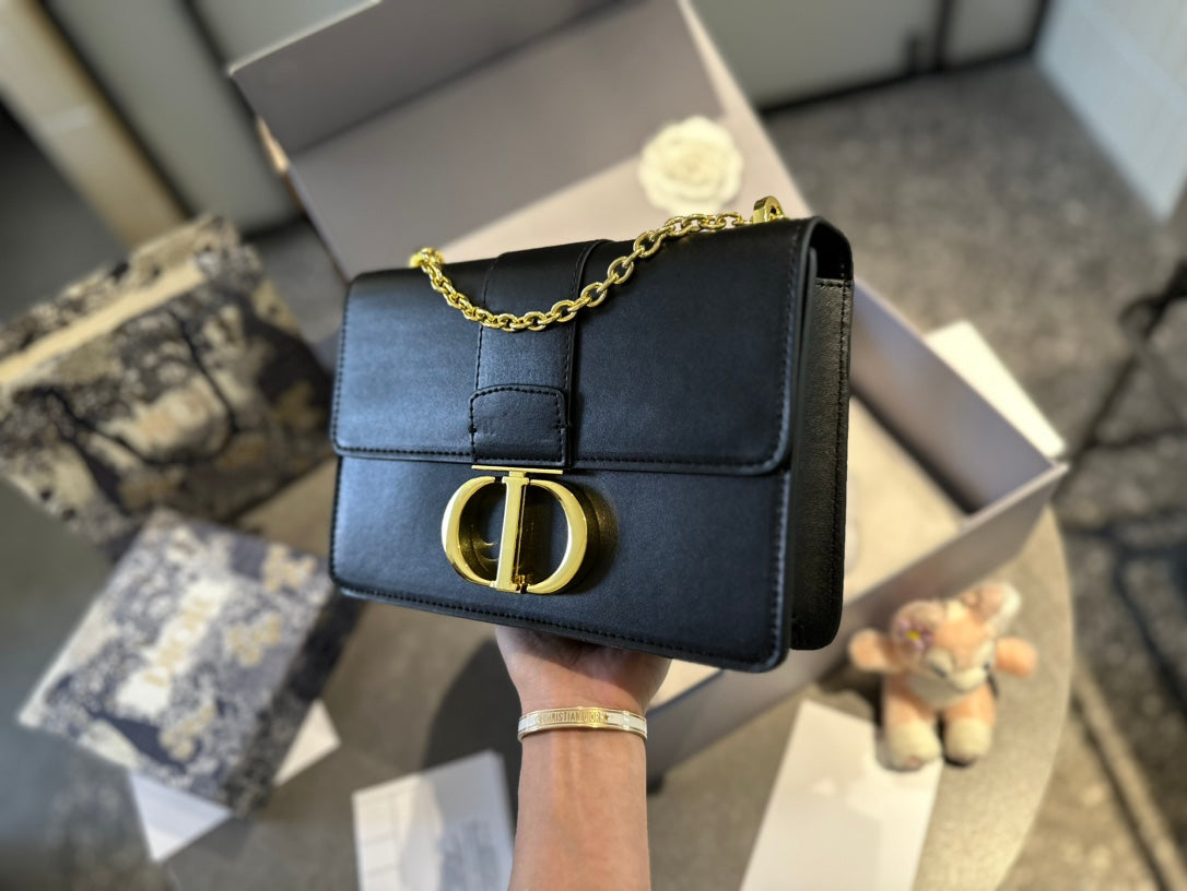 DIOR-476