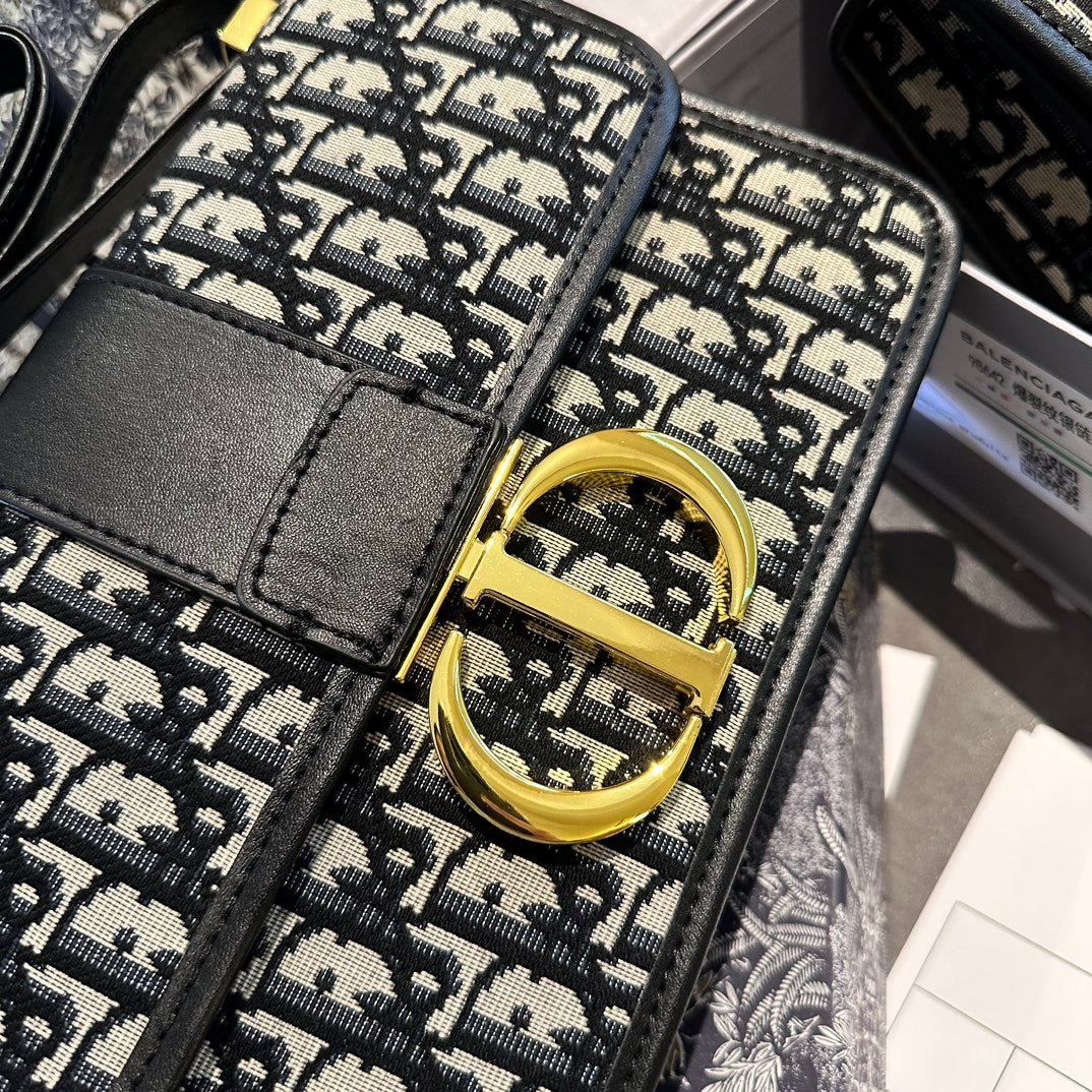 DIOR-481