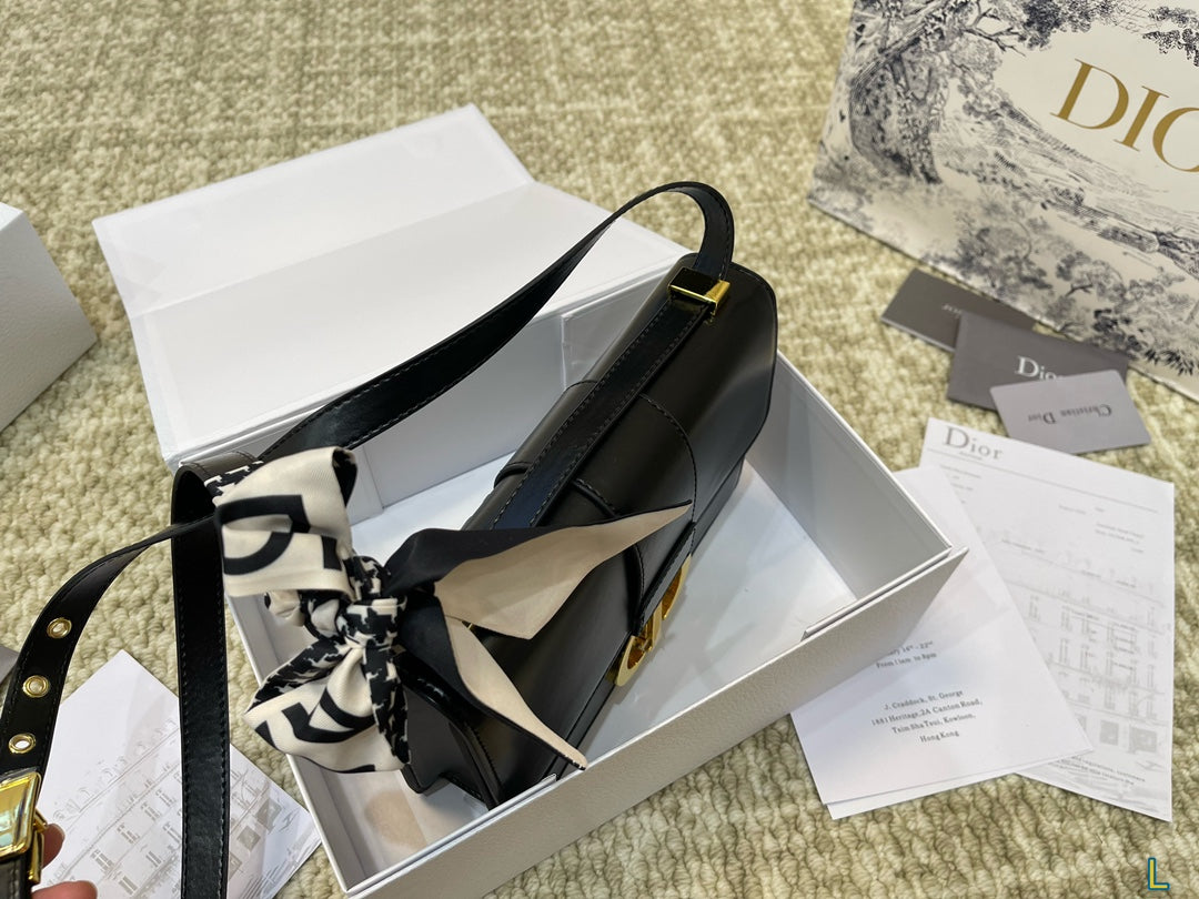 DIOR-598
