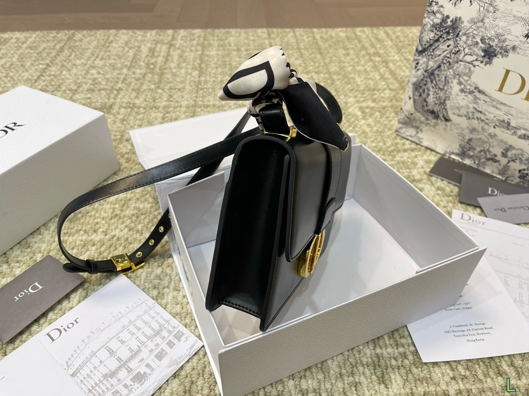 DIOR-598