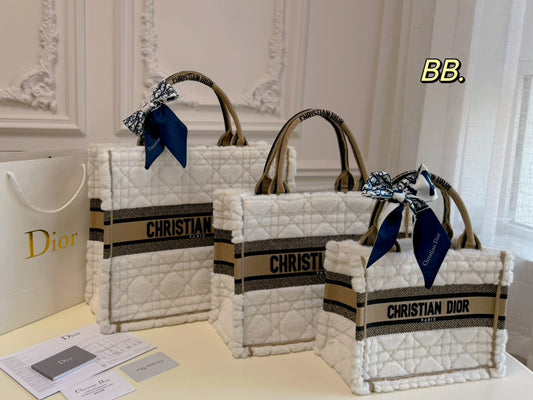 DIOR-664
