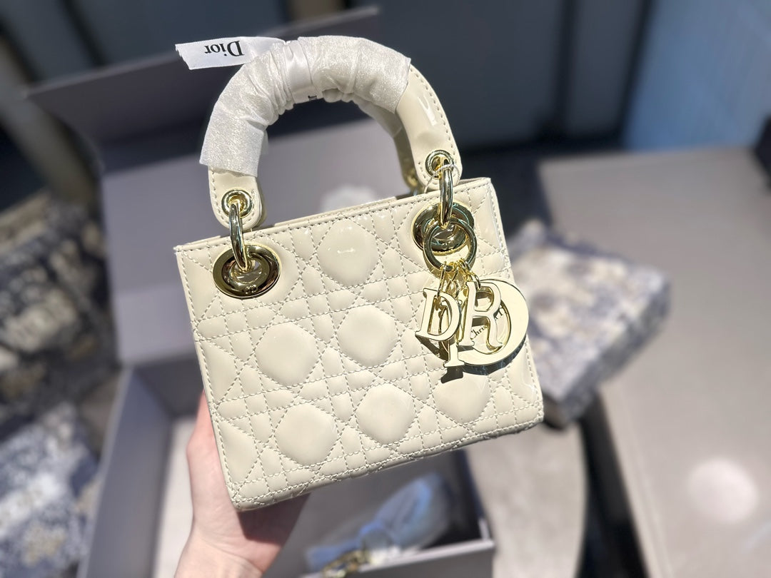 DIOR-545