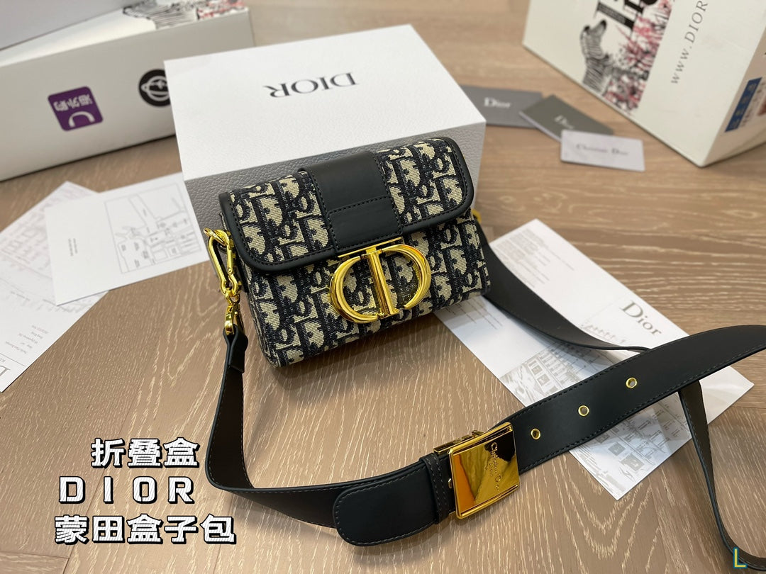 DIOR-551