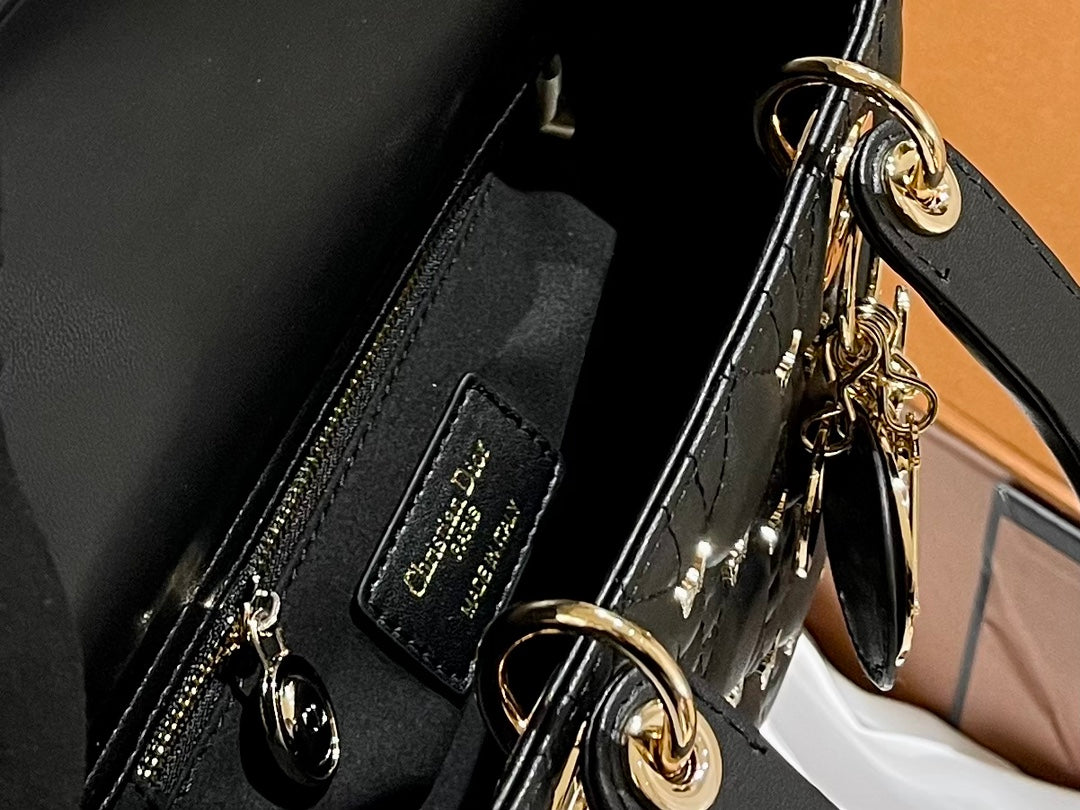 DIOR-680