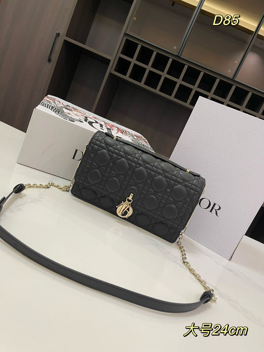 DIOR-593