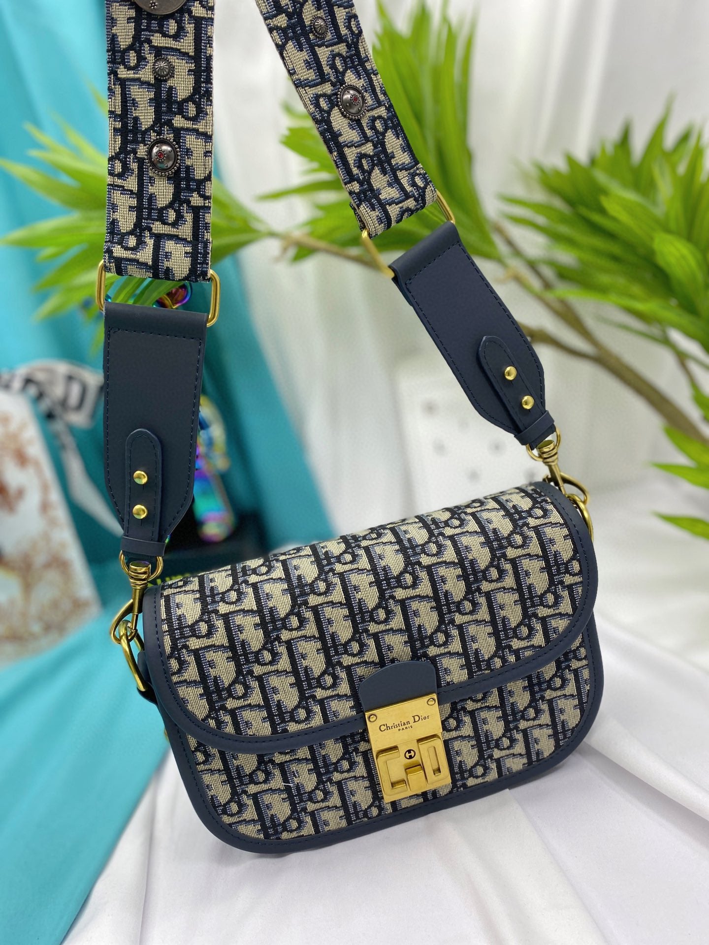 DIOR-531