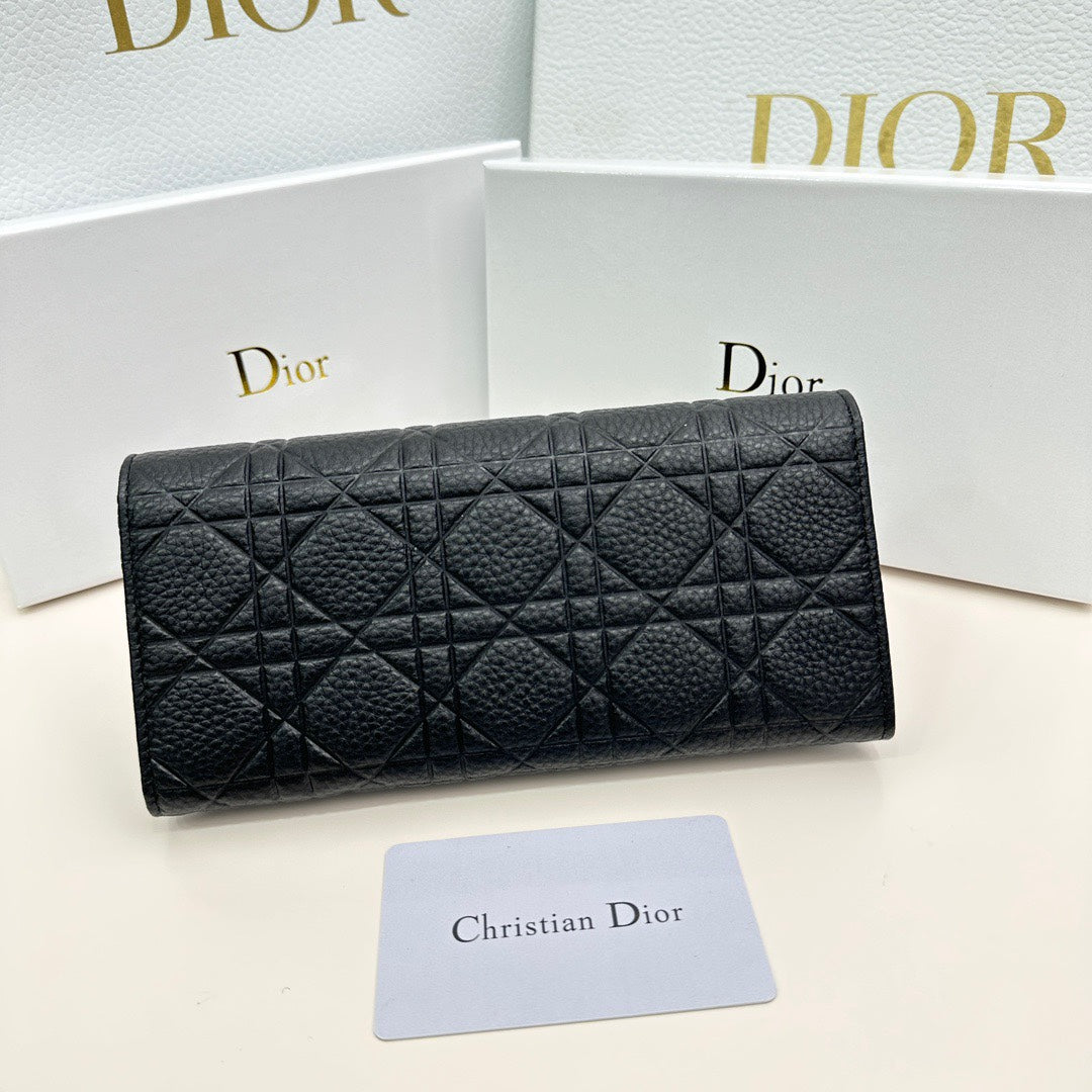 DIOR-448