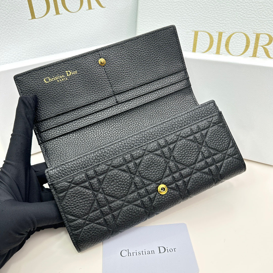 DIOR-448