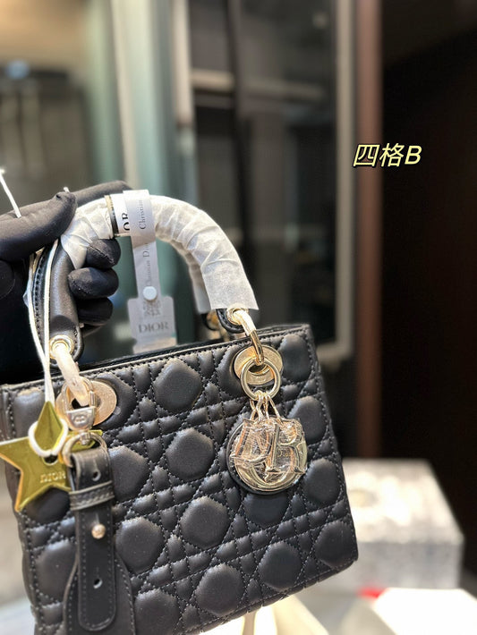 DIOR-574